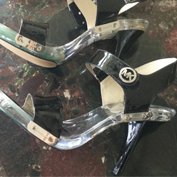 Michael Michael Kors heels - Picture 4 of 4